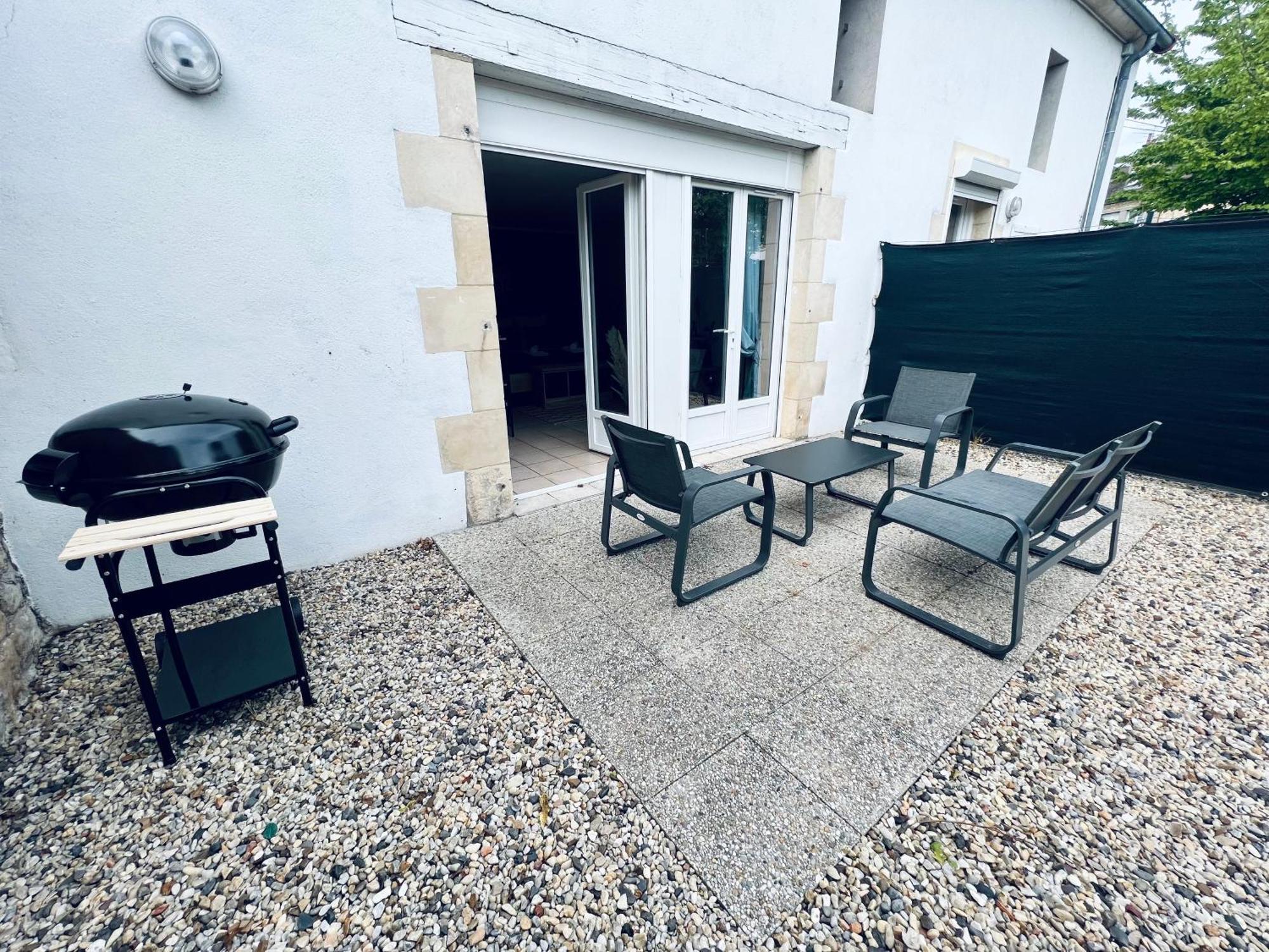 "Le Studio Bouddha" Studio Avec Terrasse, Centre Ville, Proche Gare, By Primo C0Nciergerie ヌヴェール エクステリア 写真